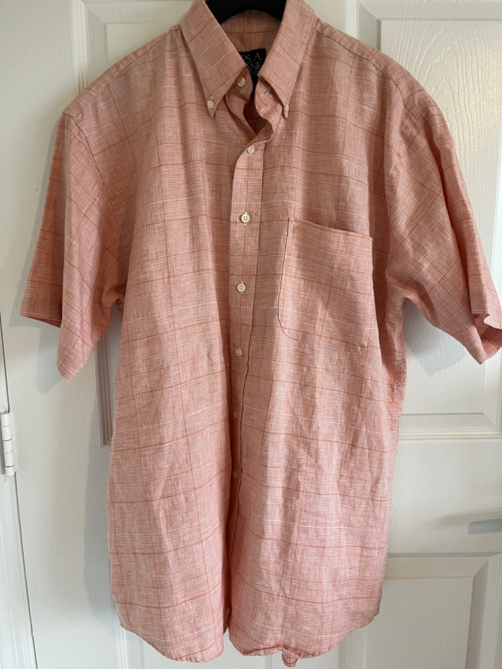 Jos. A. Bank 100% Linen Short-Sleeve Button-Down Shirt - Picture 5 of 8
